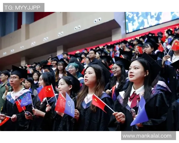 杭州羽毛球队的反击革新之路:重塑战术与团队精神的成功案例 杭州羽毛球队的反击革新之路:重塑战术与团队精神的成功案例