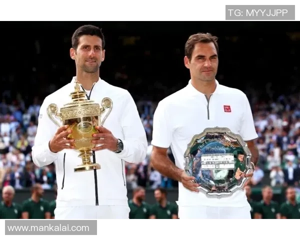 贾巴尔与足球明星同框合影展现体育巨星间的友谊与激情 贾巴尔与足球明星同框合影展现体育巨星间的友谊与激情