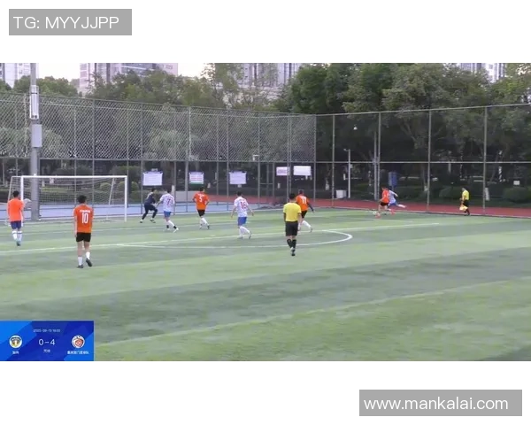 重庆足球队在最新耐力榜单中夺冠引领足球耐力TOP10新潮流 重庆足球队在最新耐力榜单中夺冠引领足球耐力TOP10新潮流