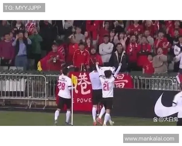 香港足球明星赛即将来袭球迷们准备好迎接精彩对决了吗 香港足球明星赛即将来袭球迷们准备好迎接精彩对决了吗