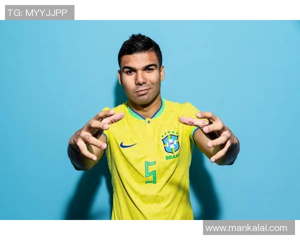 足球明星欢庆时刻女球迷头像设计展现热情与活力 足球明星欢庆时刻女球迷头像设计展现热情与活力